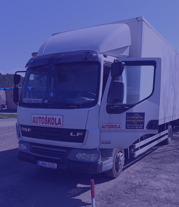vodicak nakladne auto